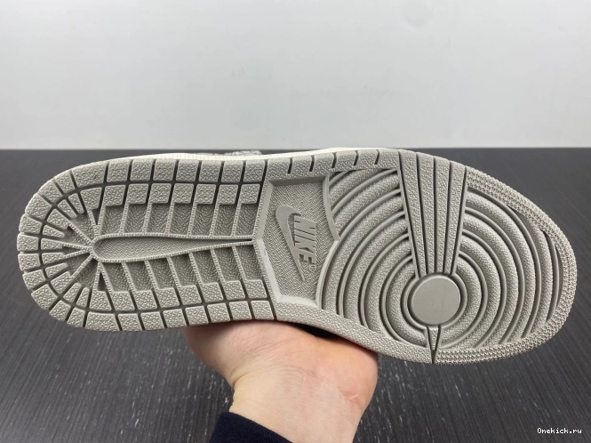 One Kick Jordan 1 Cement High OG White Air DZ5485-052 0717